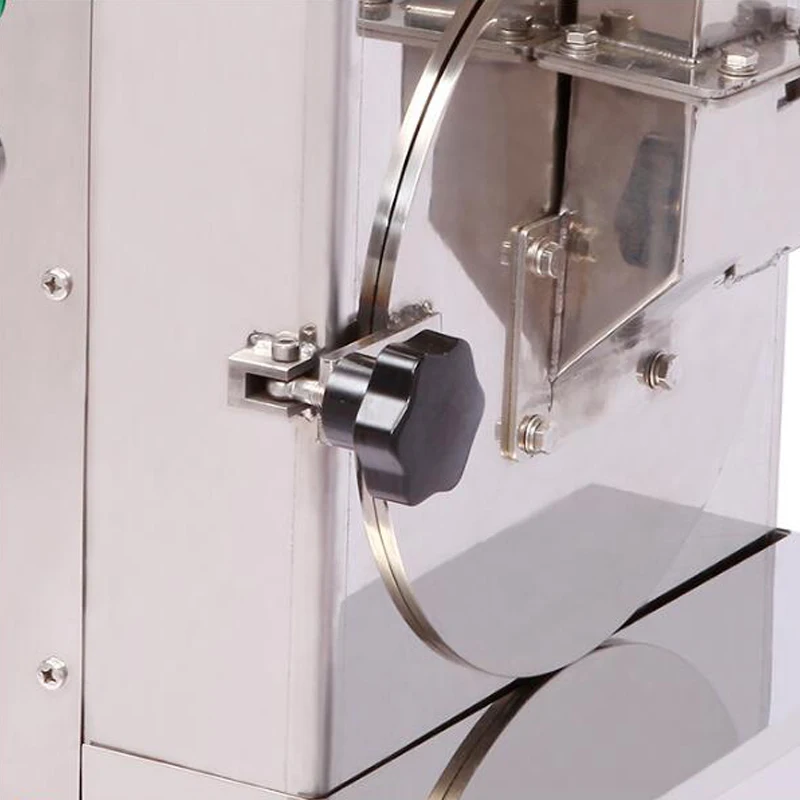 XL-910 2800 об/мин. Кормовая мельница для орехов миндалей. Коммерческое фрезерование