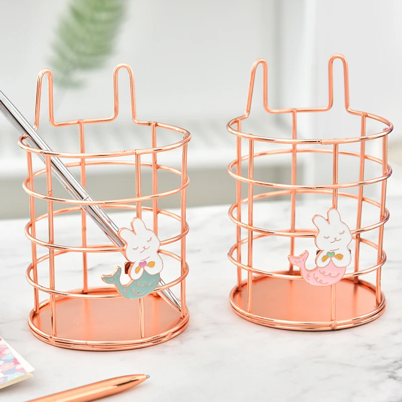 Nordic Rose Metal Pen Holder Simple Creative Personality Cute Storage Box Desktop Layout Large Capacity Multifunction |