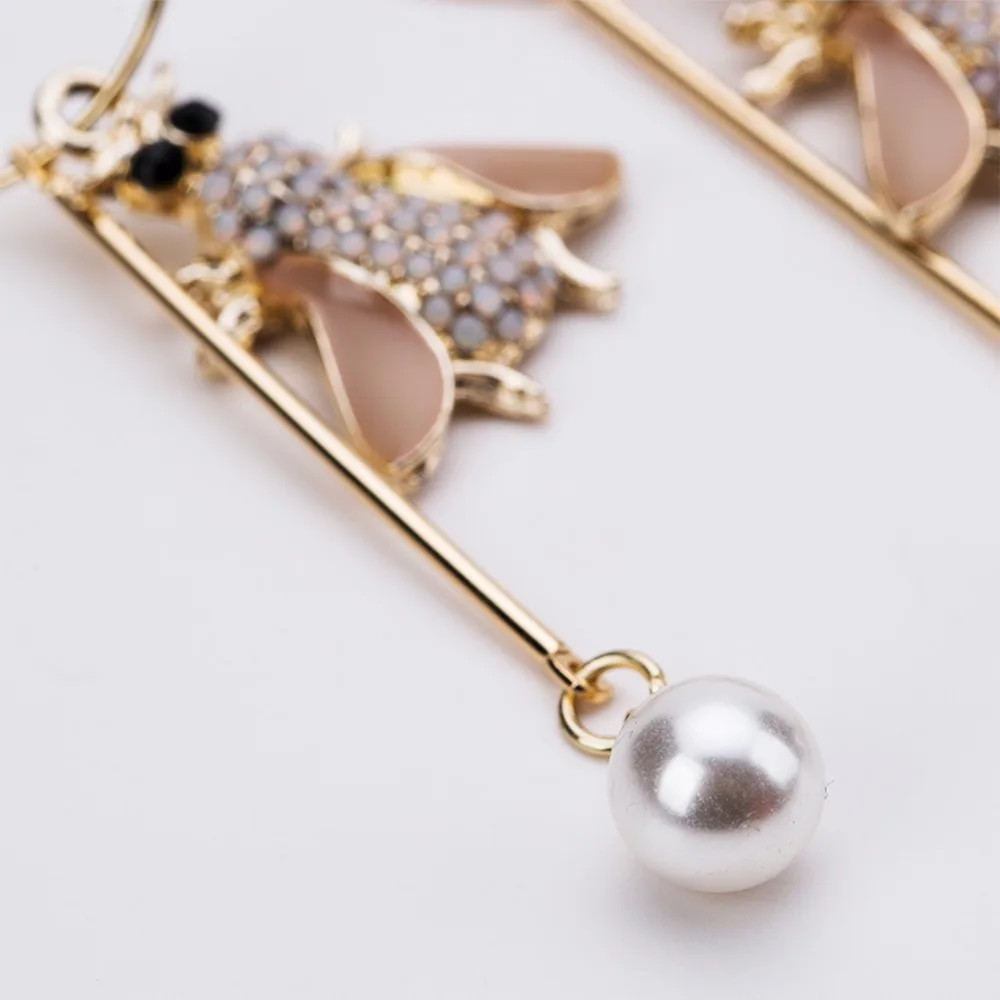 Nihaojewelry Romantic Lovely Bee Pendant Earrings Pearl Long Metal Circle for Women Fashion Accessories | Украшения и аксессуары