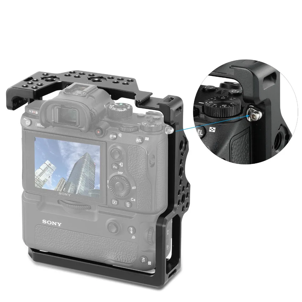 Клетка SmallRig для камеры Sony A7RIII / A7M3 A7III с вертикальной рукояткой креплением