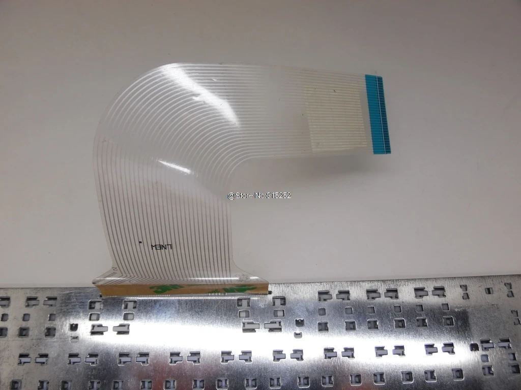 Клавиатура для Acer Aspire 5943 002 L09N66LHB01 флюоресцентная PK130C31019 KB.I170A.204 Турция