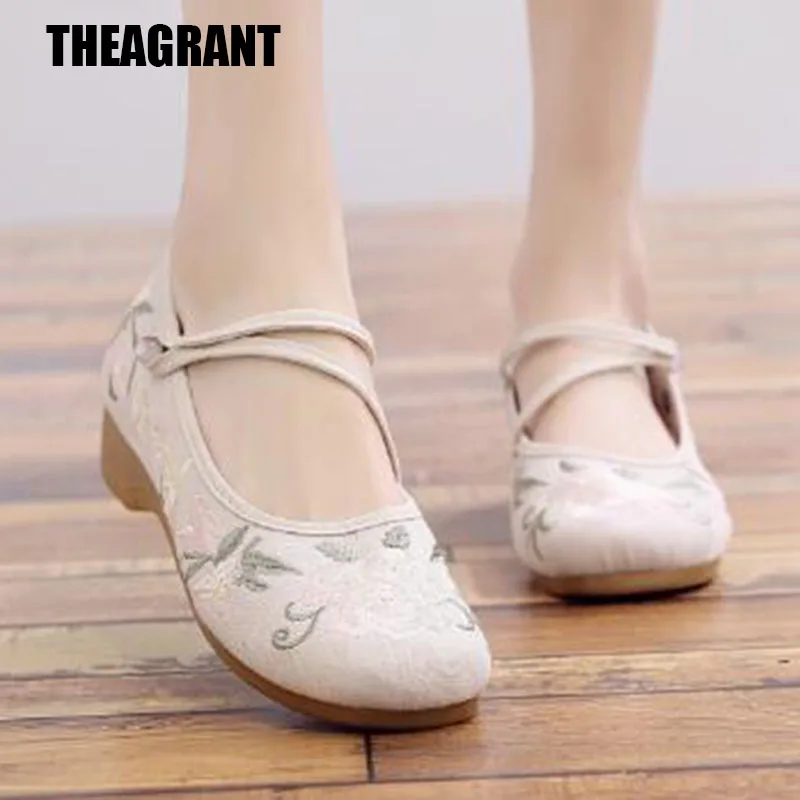 

THEAGRANT 2021 Spring Retro Canvas Women Shoes Ankle Strap Embroidered Flower Lady National Style Wedge Shoes Mary Janes WHH3012