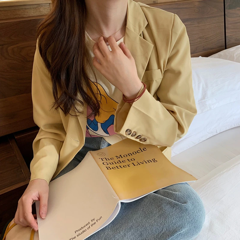 Женский пиджак с длинным рукавом элегантный однобортный желтого цвета верхняя