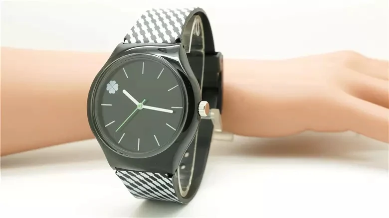 Женские брендовые наручные часы WILLIS кварцевые с четырехлистным клевером