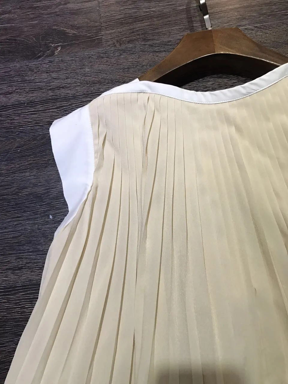 2017 лето новые дикие одной стороны воротник мода плиссированные рубашки|pleated