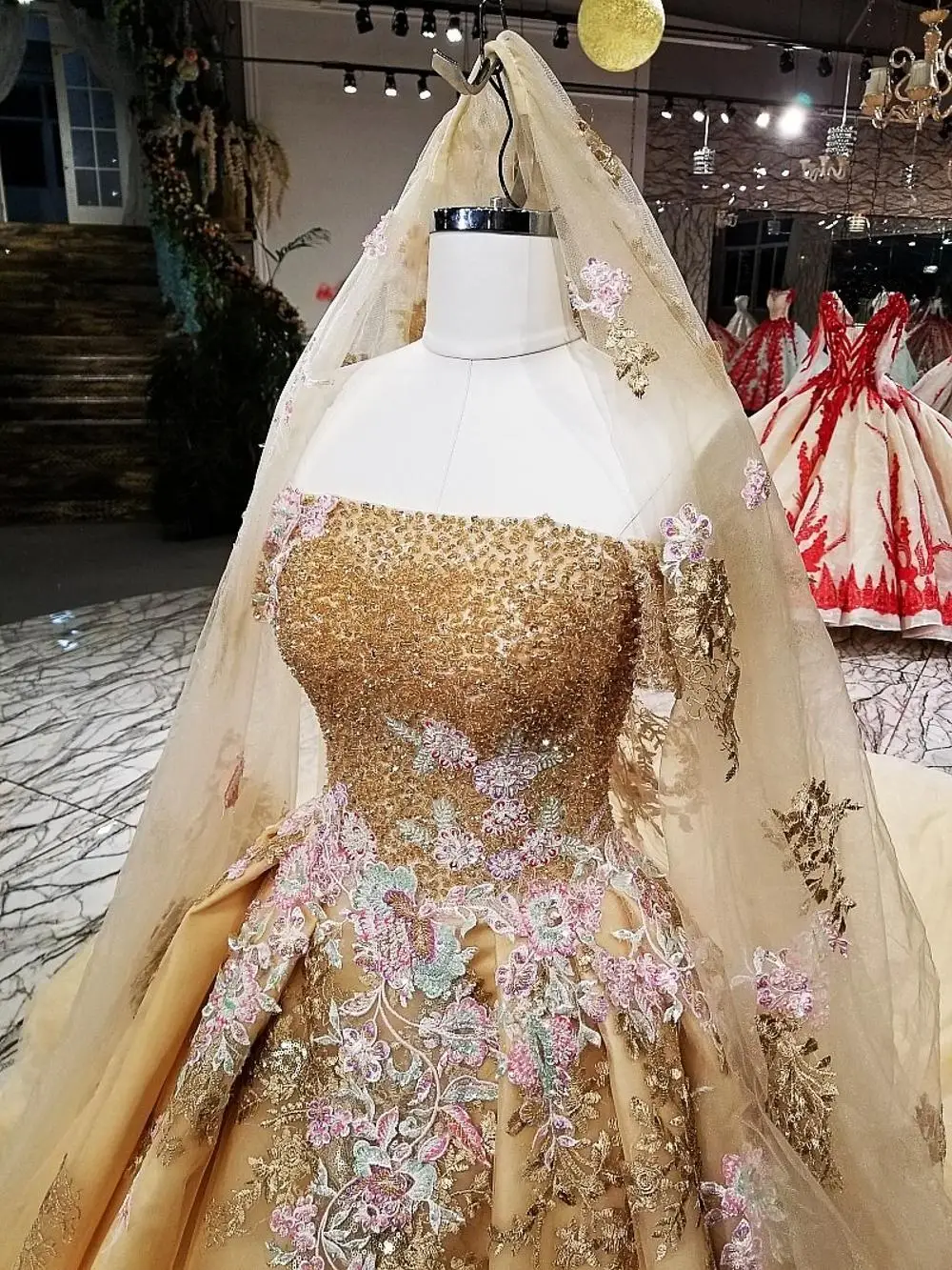 2020 Lace Veil Off The Shoulder Fluffy Elegant Wedding Dresses Noble Indian Style Bridal Apliques Para Vestidos De Novie | Свадьбы и