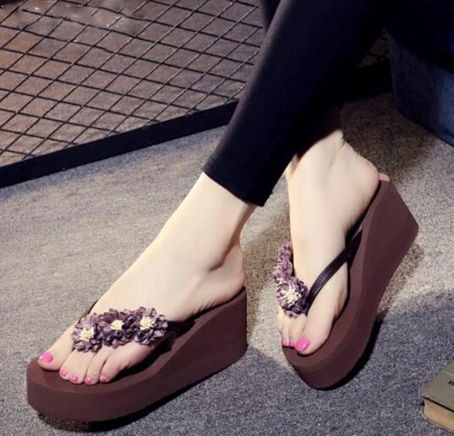 Summer Beach Thick-bottomed Flip Flops PU High-heeled Small Chrysanthemum Flower Clips Shoes Slippers Female Sponge | Обувь