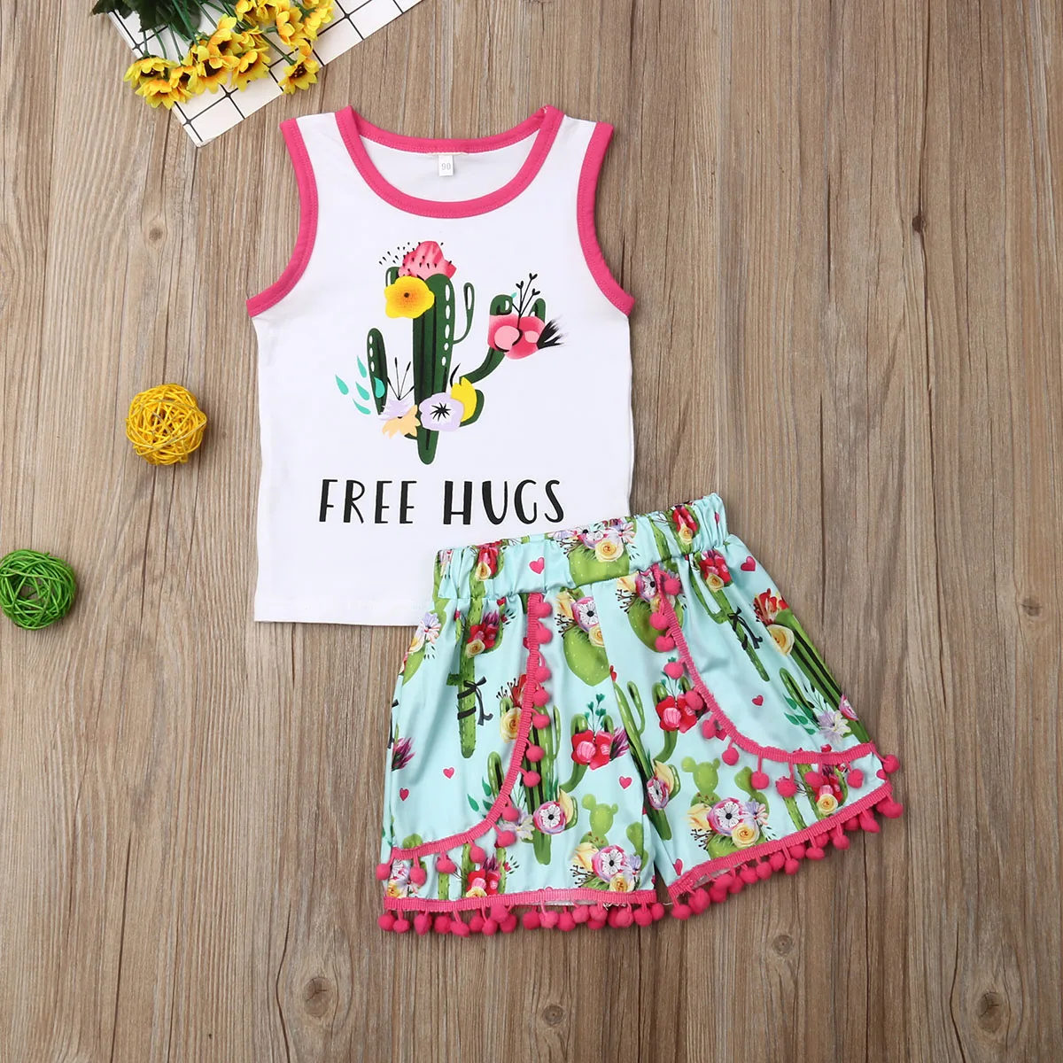 Летняя одежда для маленьких девочек комплект с жилетом цветами футболка
