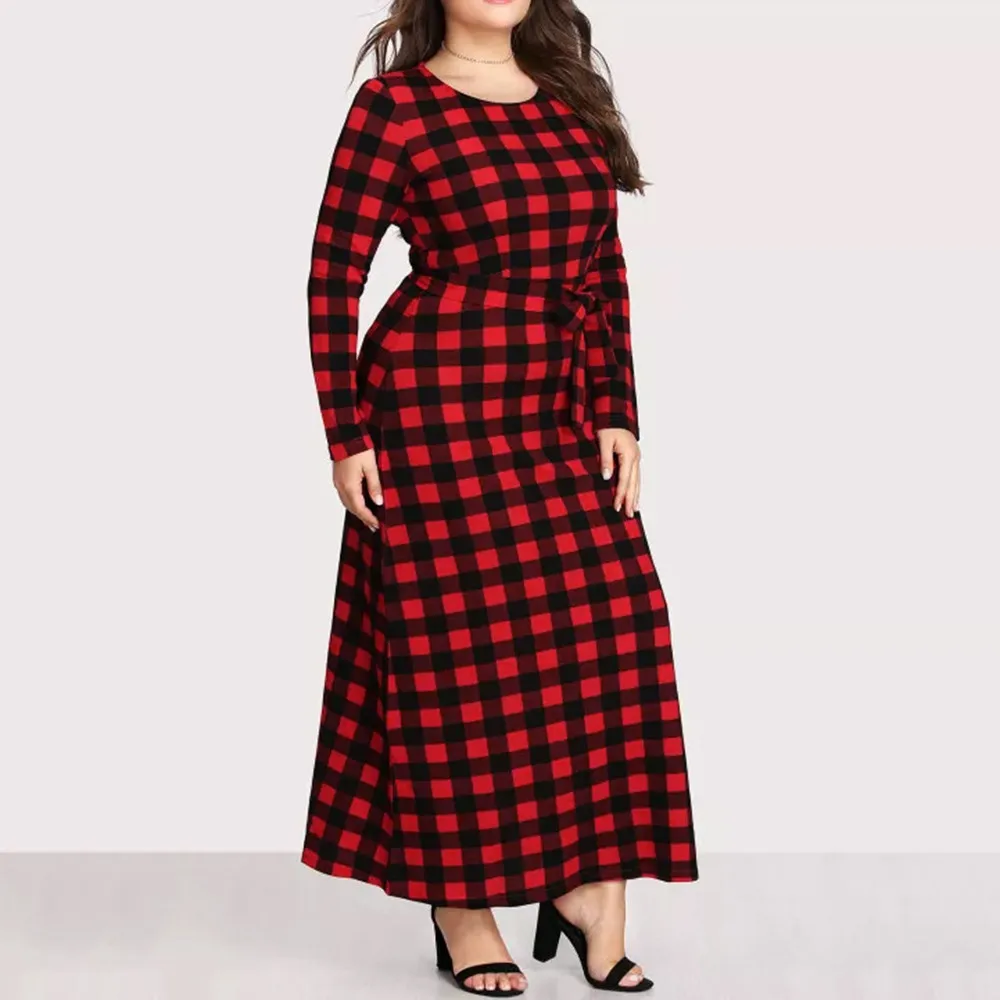 Модное женское платье большого размера футляр с длинным рукавом в клетку