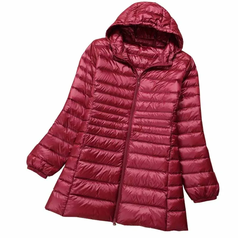 Женский пуховик с капюшоном тонкий хлопковый размера плюс на осень и зиму теплая