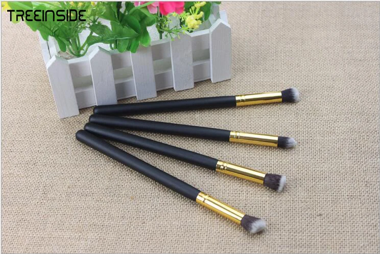 

Hot 4 pieces / set of fiber brush long handle makeup brush (4 colors optional)
