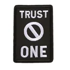 Вышитый утюжок на нашивках Trust No One, Значки для сумок, джинсов, шляп, Аппликации, DIY стикер, украшение для одежды