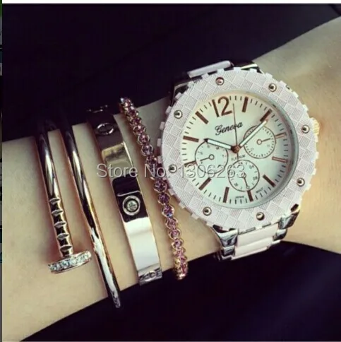 Надежные кварцевые часы женские золотые Женевские Relogio Feminino металлические 2015