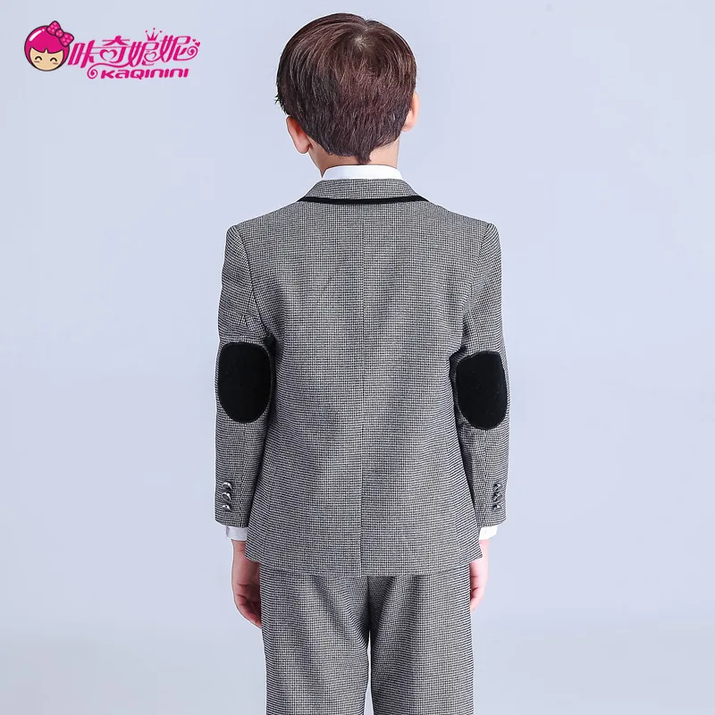 Костюмы для мальчиков (пиджак + штаны жилетка рубашка галстук) приталенный