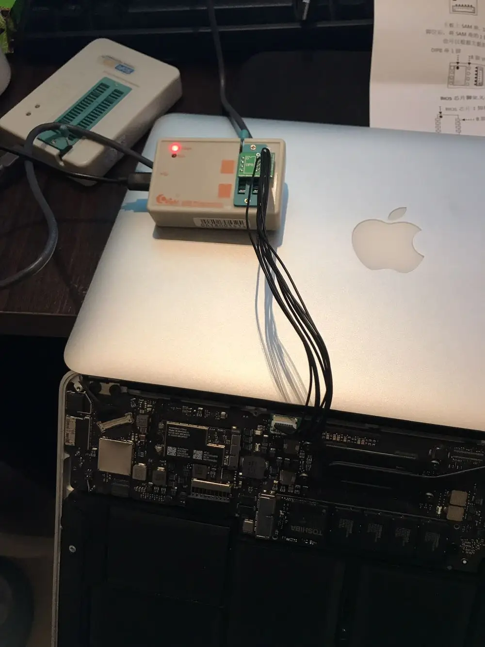 Инструмент для чтения bios A1534 + программатор CH341A расшифровки Apple Macbook разблокировки