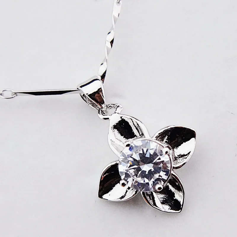 

New 3pcs Charms 18K White Gold P Silver Cubic Zircon Fashion Womens Flower Necklace Pendant Wholesale Fine Jewelry A-861
