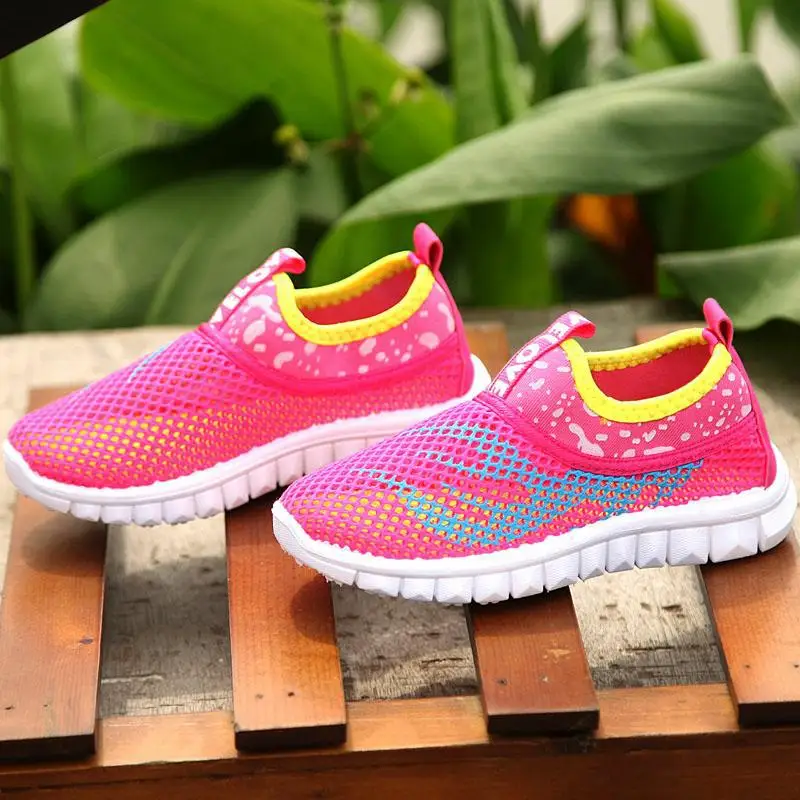 Slip On Pink Удобная детская спортивная обувь; обувь для мальчиков; сетчатая обувь; сезон весна-лето; повседневная обувь для девочек; модные детские кроссовки из дышащего сетчатого материала - Цвет: Slip On Pink