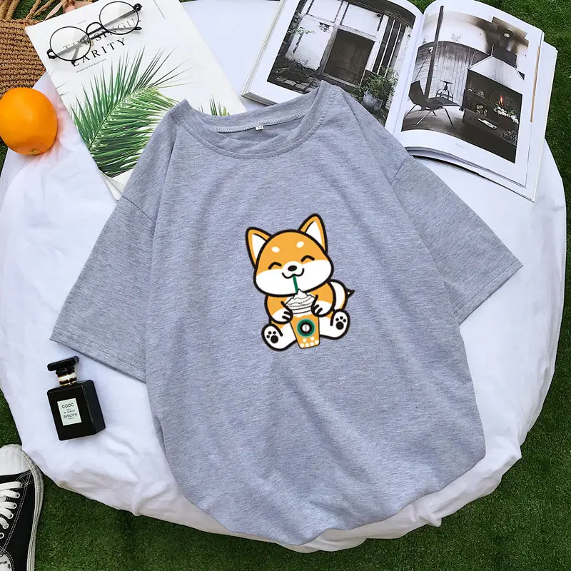 Серый Женская футболка в стиле Харадзюку, Повседневная Kawaii, забавная футболка Шиба, хлопковые топы, футболка с коротким рукавом, женская уличная свободная Корейская одежда - Цвет: Серый