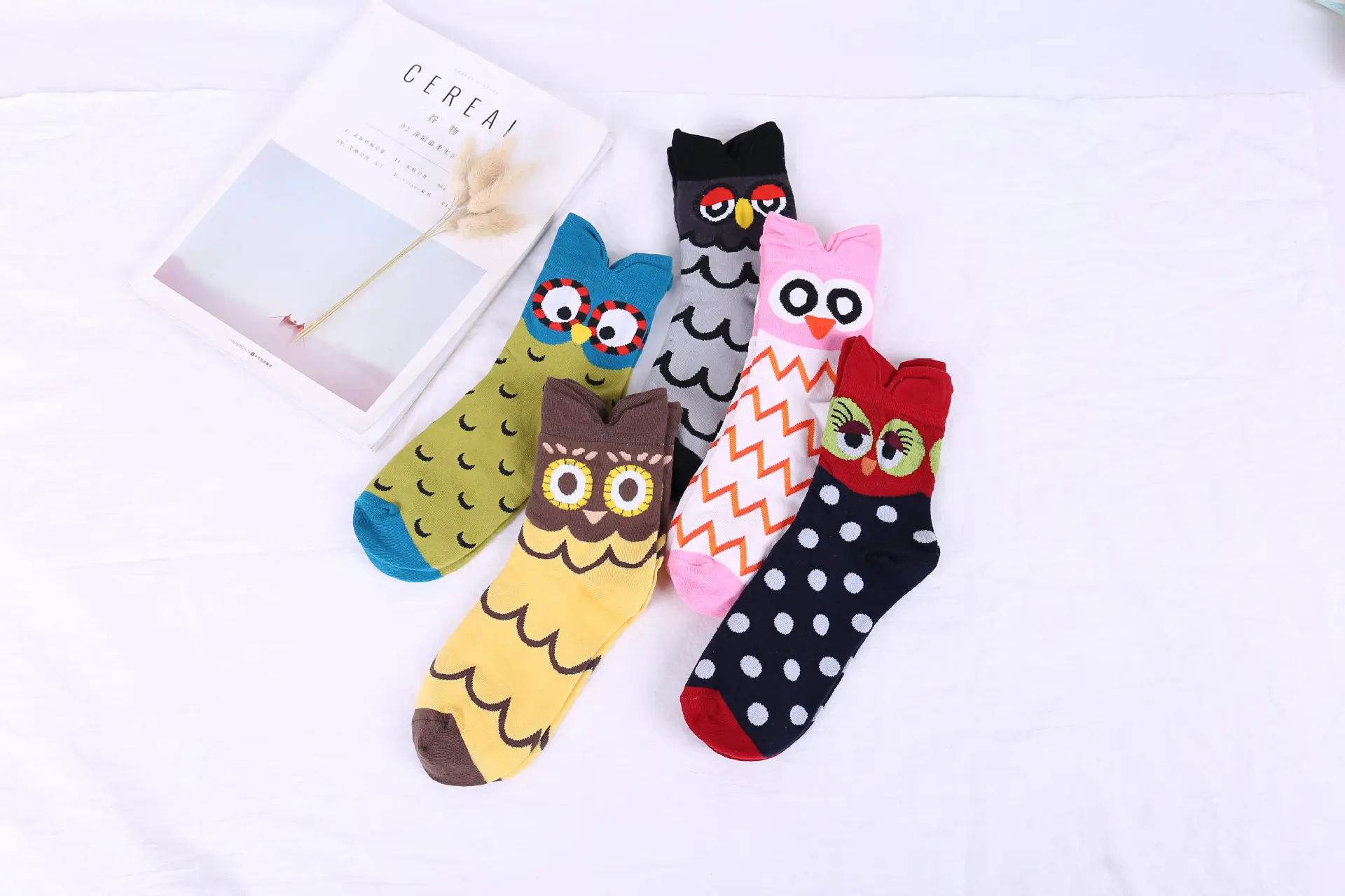 Hot Women's Funny Pattern Combed Cotton Crew Owl Socks Fashion Style Unisex Colorful Casual Ladies Wedding Socks NS9048