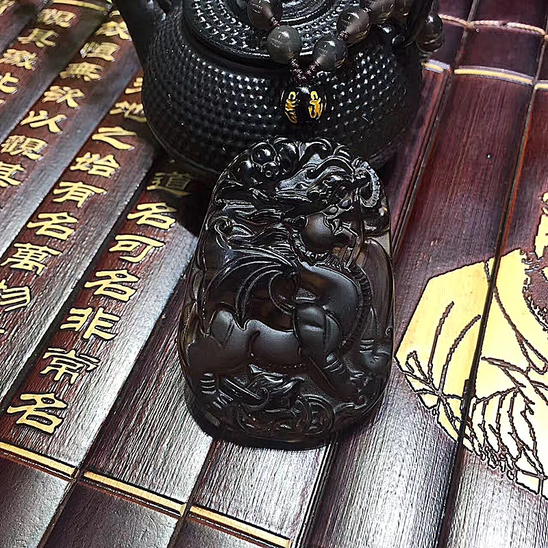 Natural Obsidian Pendant Golden Sword Ice Cream Crystal Frozen Flying Pursuit | Украшения и аксессуары