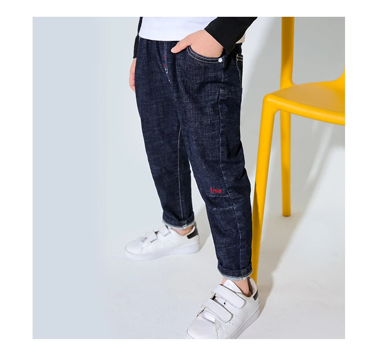 Pioneer kids/Новое поступление; джинсы для мальчиков; одежда для детей; модные джинсовые брюки с вышитыми буквами; Детские Стрейчевые брюки; BNZ810154