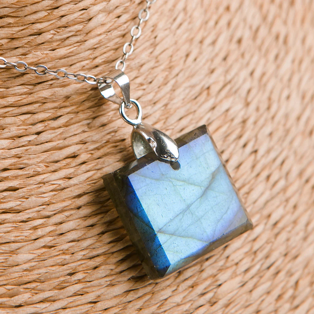 Естественный синий свет Лабрадорит Драгоценный Камень для женщин и мужчин кулон