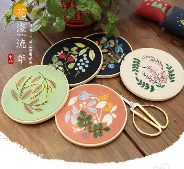 

Картинки из ткани с вышивкой и цветами, 15x15 см, Набор для вышивки лентами