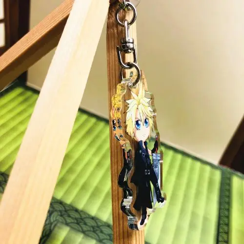 Акриловый брелок модель аниме мультфильм Final Fantasy Cloud Strife прозрачный