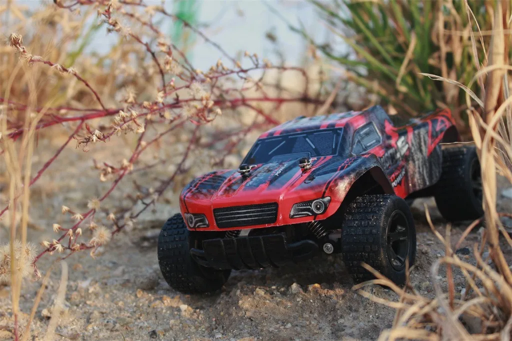 Abay Горячая 1:18 RC автомобиль 2,4G 20 км/ч высокоскоростной гоночный автомобиль скалолазание с дистанционным управлением детские игрушки FB-04