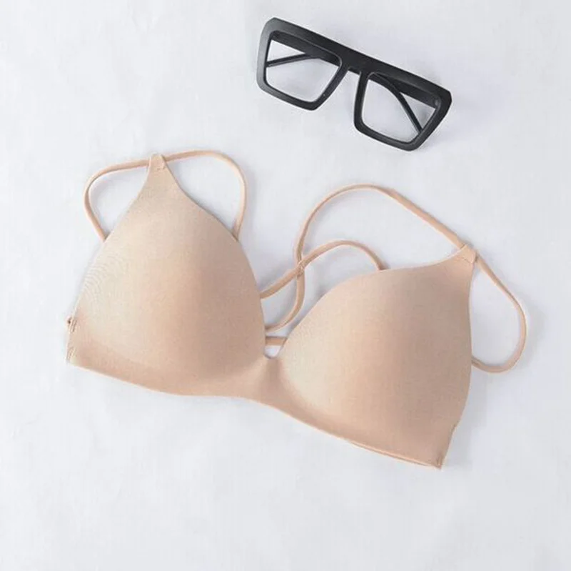 Невидимые бюстгальтеры Мягкие Нет проволоки Strappy Super Push Up Bralette Сексуальные женщины Backless Underwear Femme BH Большой размер Deep V Black лифчик пуш ап нижнее белье бюсгалтер