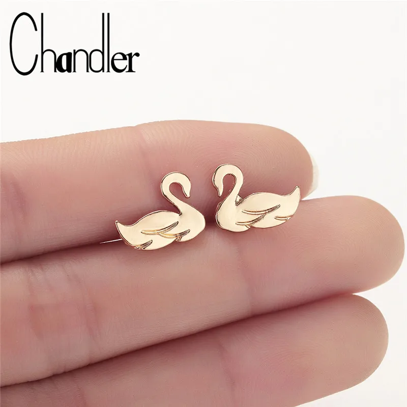 

Chandler Hot Swan Studs Earring For Women Goose Gold Color Piercing Bird Duck Earrings Lover For Her