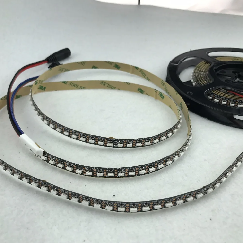 3 м/рулон 144 светодиодный s/m DC5V SK6812-4020 боковой излучающий адресуемый светодиодный гибкий полосы; не водонепроницаемый; IP33; Черный pcb