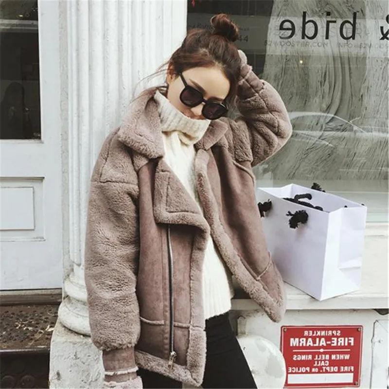Coffee color Новое зимнее короткое пальто Женская куртка из оленьей кожи утолщение ягненка плюшевые пальто женские студенческие свободные топы теплая верхняя одежда K0954 - Цвет: Coffee color