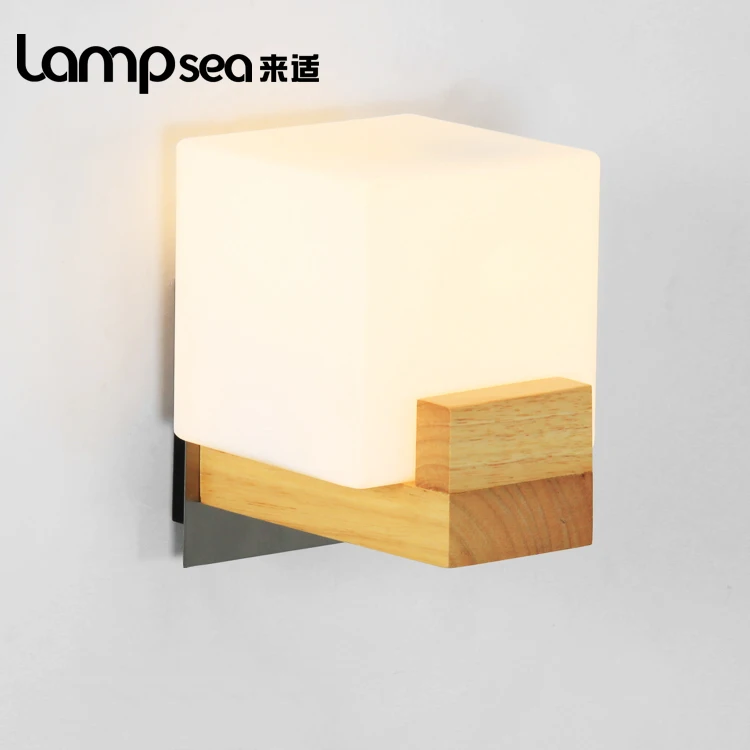 Lescol simple Japanese-style Korean staircase entrance hallway walls bedroom bedside lamp glass timber wood wall | Обустройство дома