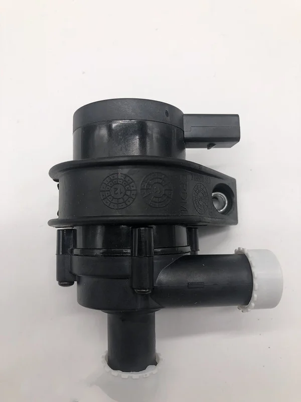 Насос для охлаждения и соединительный кабель VW CC EOS Tiguan Passat Golf For Q3 TT Seat Leon 1K0965561J 1J