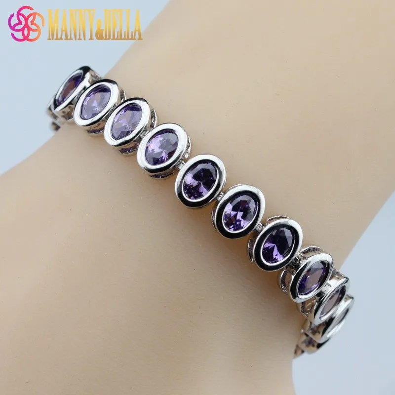 Привлекательный браслет серебряного цвета с фиолетовым цирконом модные