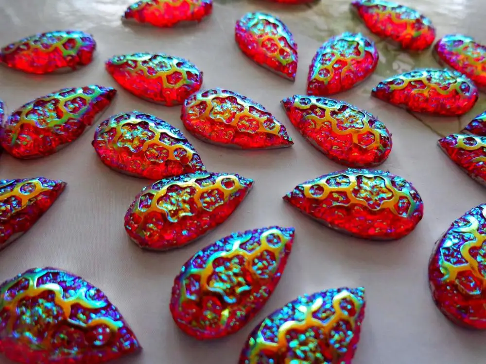 Бесплатная доставка Пришивные Кристальные Стразы красные камни AB 10*18 мм в форме