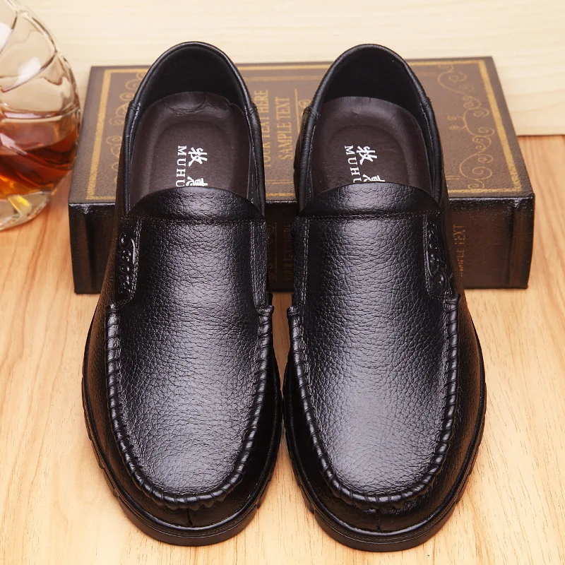 2017 Fashion Men Boat Shoes Loafers Slip on Mens Flats genuine Leather Moccasin black brown casual Man Driving | Обувь