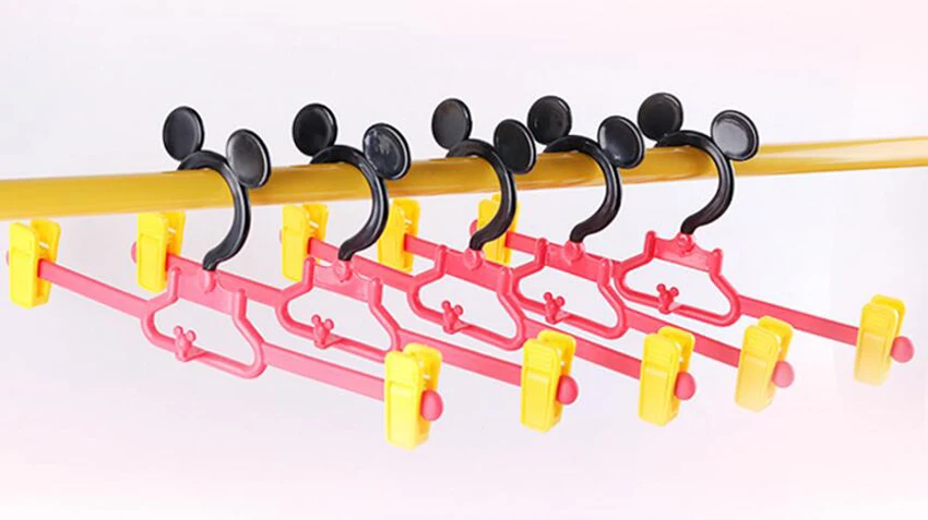 Cute Cartoon Plastic Pants Skirt Hanger Space Saving Can be Combine Dress Mickey &amp Minnie Style (15 Pieces/ Lot) | Дом и сад