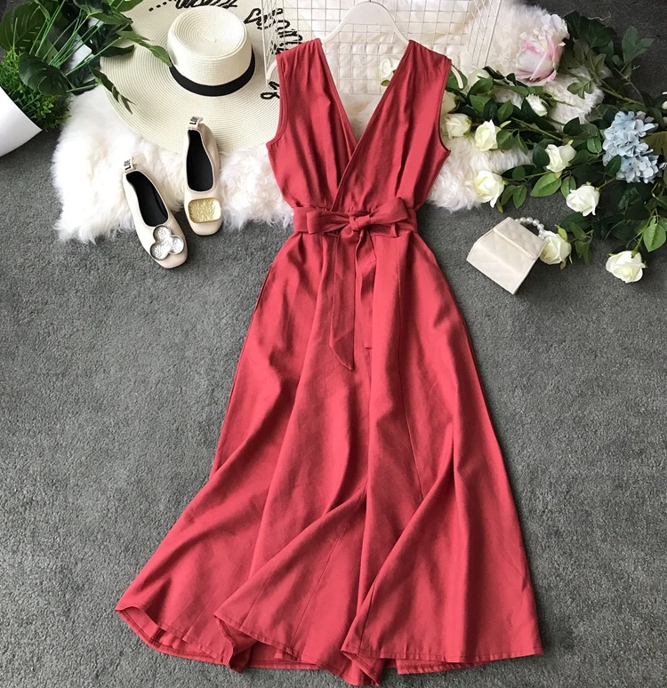 Женское платье с глубоким V образным вырезом ALPHALMODA завязкой бабочкой и поясом