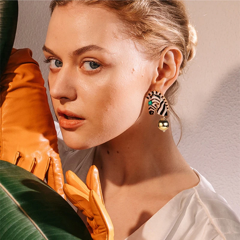 

African Style Striped Women Dangle Earrings Hyperbole Ear Decoration Best Gift for Party Unique Zebra Shape Drop Earrings 3B2015