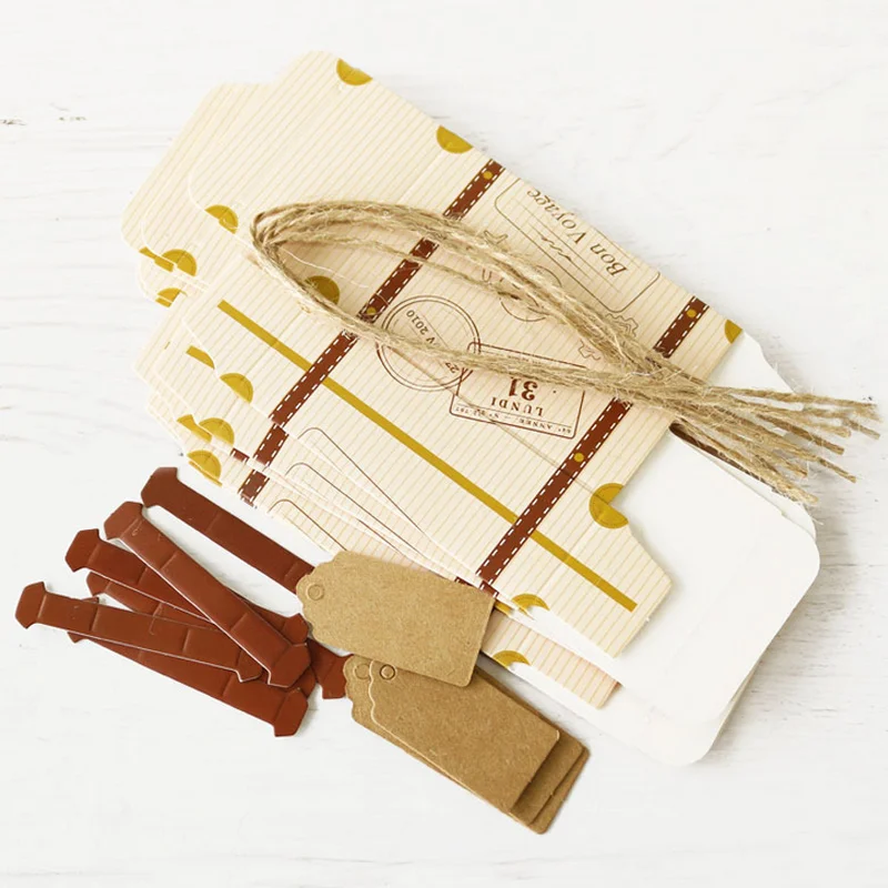 Набор из 2 штук креативных мини чемоданов коробок для конфет шоколада свадебных