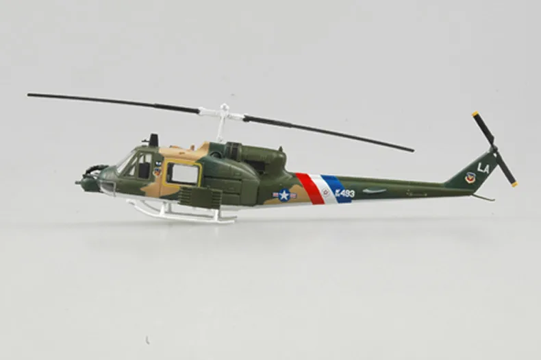 

Trumpet 1:72 US Air Force UH-1F Huey helicopter 36916 finished product model