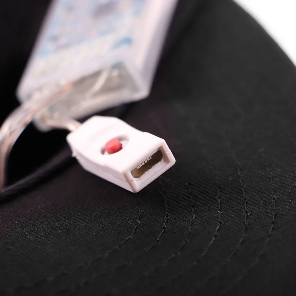 Светодиодный Панель Bluetooth Бейсболка+ Bluetooth светодиодный солнцезащитных очков череп мобильный телефон app-соединением Беспроводной Динамичный рисунок мигающие очки