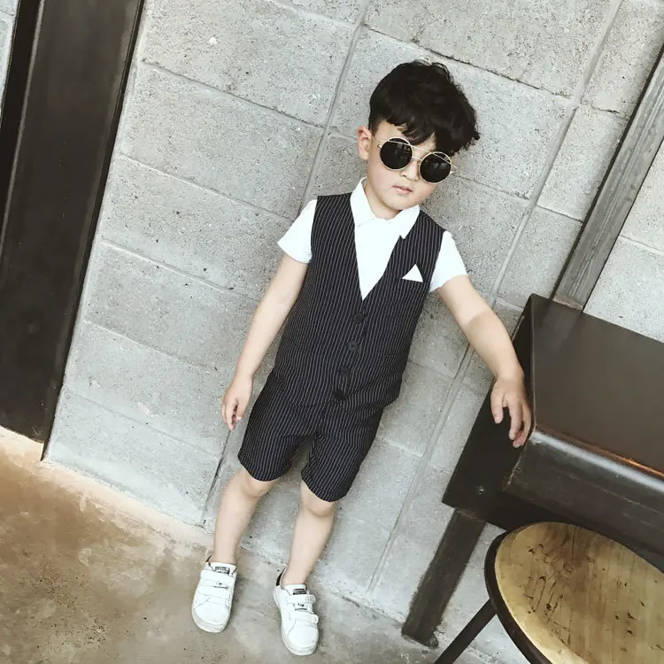 

2018 New Boys Blazer Suit Boys Sets for Weddings Kids Cotton Striped Vest+shirt+shorts 3pcs Set Children Formal Blazer Boys Suit