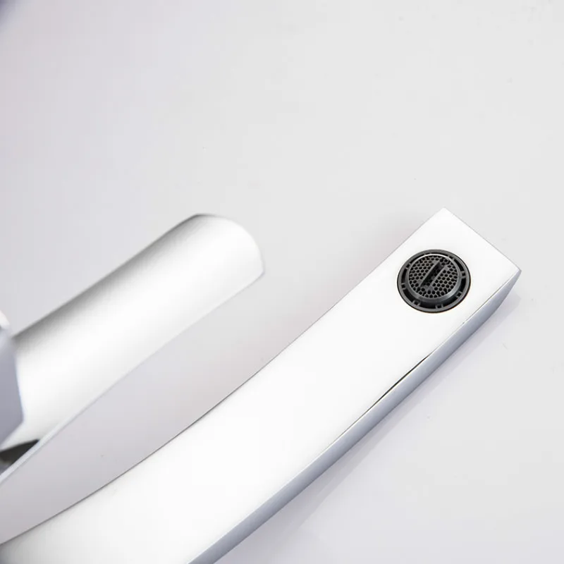 MOIIO смеситель для раковины в ванной комнате с креплением на палубе яркий