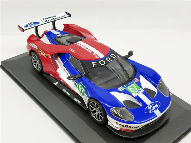 Bburago 1:32 Ford GT Гоночная машина 24h Le Mans литая модель автомобиля Миниатюрный гоночный автомобиль