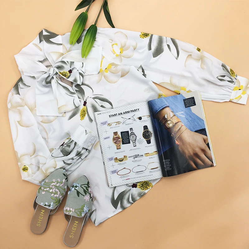 SHEIN Цветочный Топ С Длинным Рукавом Женские Современные Элегантные Блузки С Длинным Рукавом С V-образным Вырезом