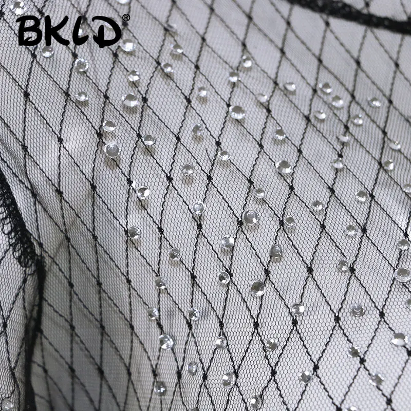 BKLD Лето сетчатый топ черного и белого цвета Сексуальная рубашка просвечивающие