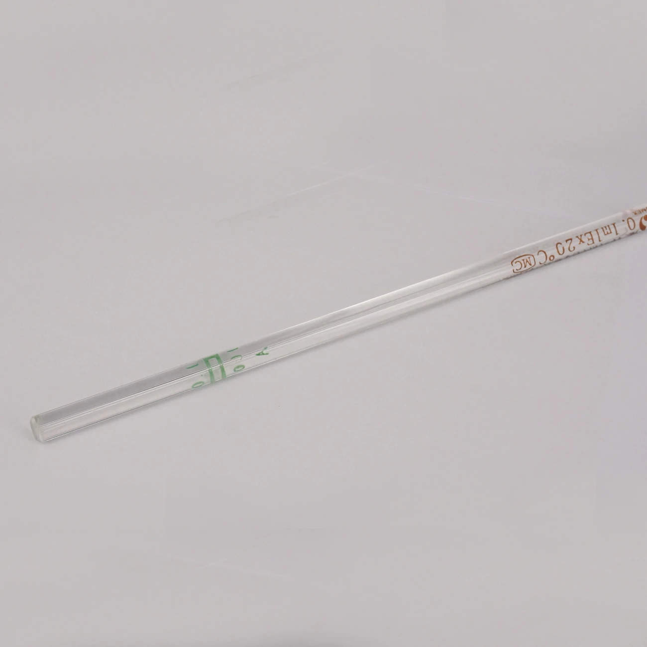 Лаборатория по химическому соединению стеклянная пипетка-капельница 0 1 мл со